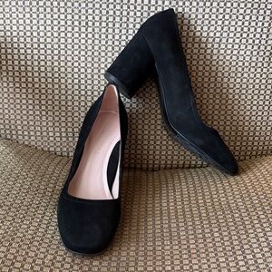 Taryn Rose Black Block Heel Shoes